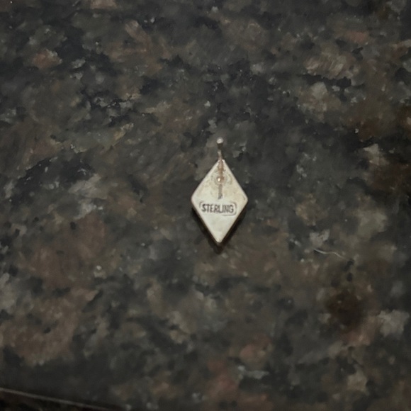 Sterling silver coral Diamond-Shaped Earrings - Picture 3 of 4